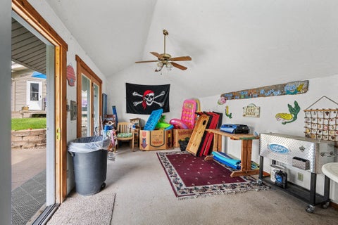 Tiny photo for 3020 Wisconsin Avenue, Davenport, IA 52806 (MLS # 12737105)