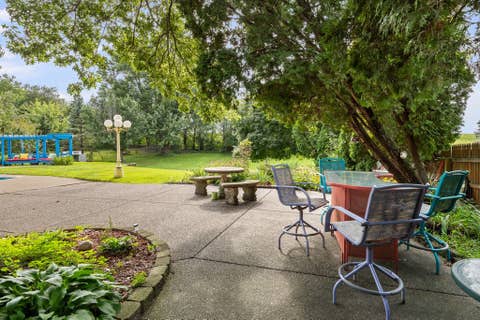Tiny photo for 3020 Wisconsin Avenue, Davenport, IA 52806 (MLS # 12737105)