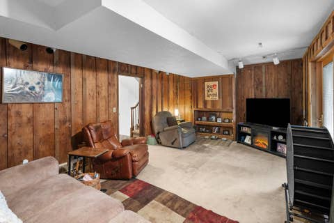 Tiny photo for 3020 Wisconsin Avenue, Davenport, IA 52806 (MLS # 12737105)