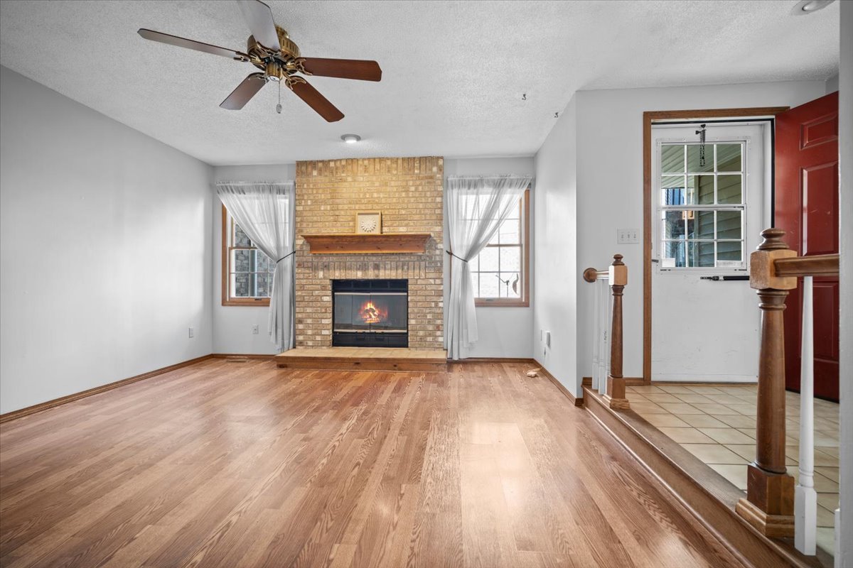 Normal, Illinois 61761, United States, 2 Bedrooms Bedrooms, ,2 BathroomsBathrooms,Residential,Active,226417