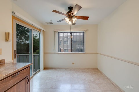 Tiny photo for 404 Sandalwood Lane #A2, Schaumburg, IL 60193 (MLS # 12765577)