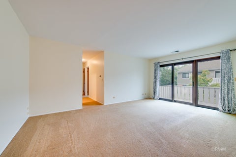 Tiny photo for 404 Sandalwood Lane #A2, Schaumburg, IL 60193 (MLS # 12765577)