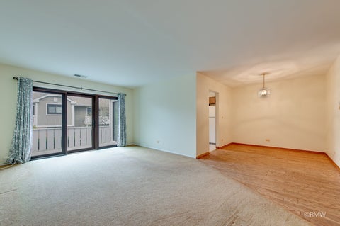 Tiny photo for 404 Sandalwood Lane #A2, Schaumburg, IL 60193 (MLS # 12765577)
