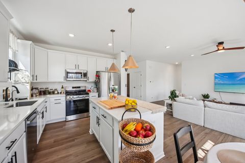 Tiny photo for 714 Alberta Avenue, Oswego, IL 60543 (MLS # 12605505)