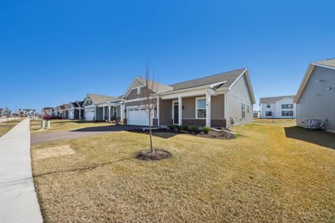 Tiny photo for 714 Alberta Avenue, Oswego, IL 60543 (MLS # 12605505)