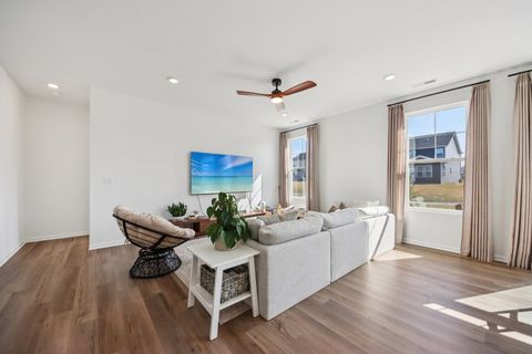 Tiny photo for 714 Alberta Avenue, Oswego, IL 60543 (MLS # 12605505)