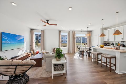 Tiny photo for 714 Alberta Avenue, Oswego, IL 60543 (MLS # 12605505)