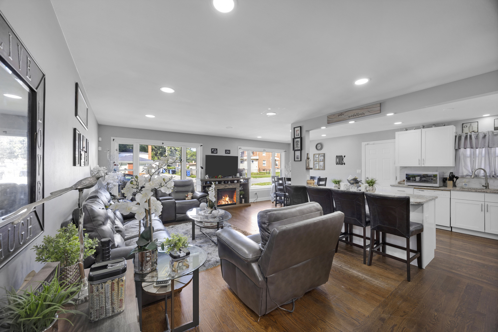 10013 S Merrill Avenue