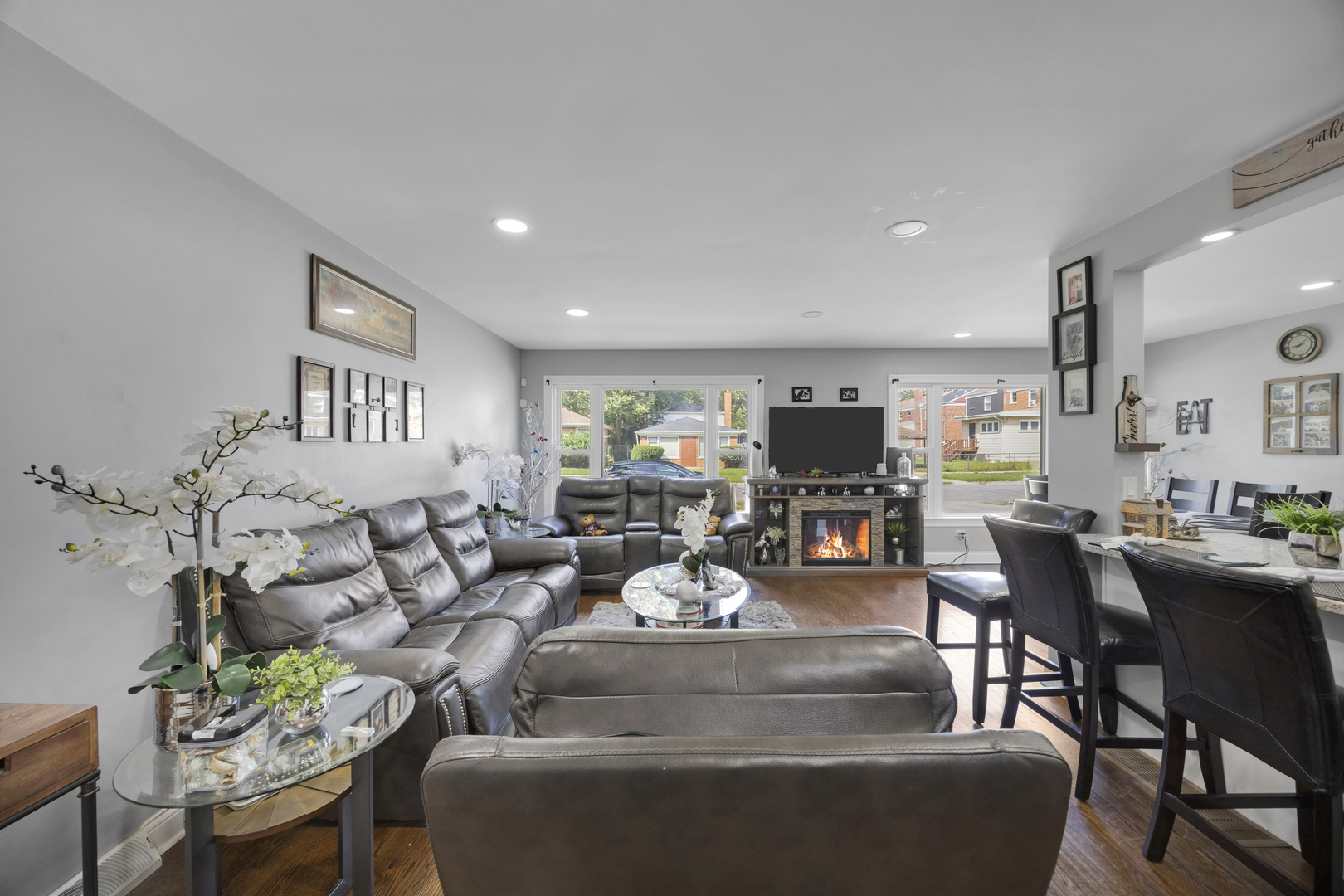 10013 S Merrill Avenue