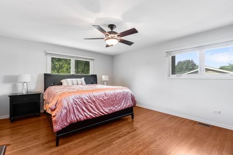Tiny photo for 1741 W Goldengate Drive, Addison, IL 60101 (MLS # 12459481)