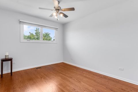 Tiny photo for 1741 W Goldengate Drive, Addison, IL 60101 (MLS # 12459481)