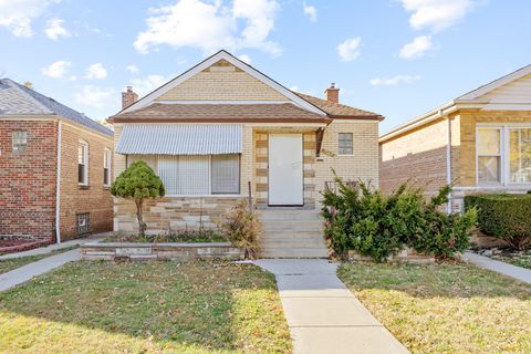 7148 S Sawyer Avenue Chicago IL 60629