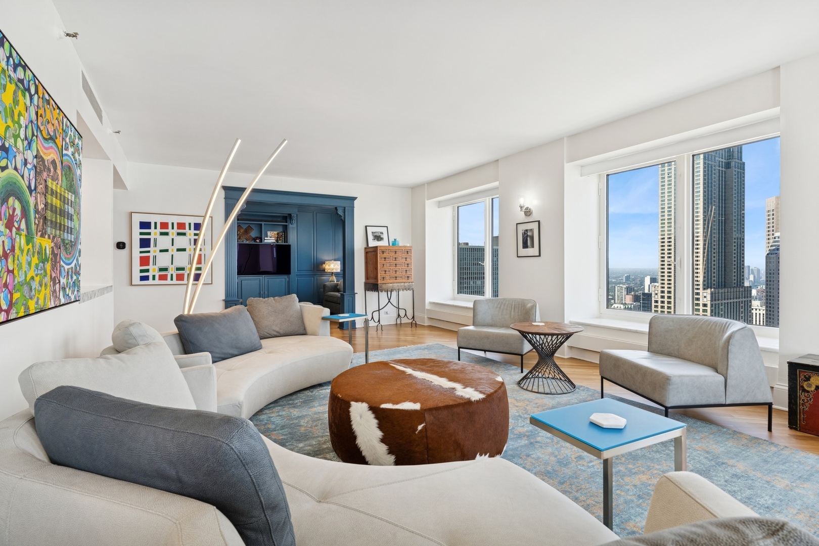 161 E Chicago Avenue 38A