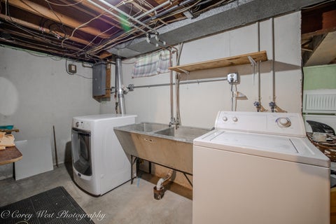 Tiny photo for 801 Lawnwood Avenue, DeKalb, IL 60115 (MLS # 12668188)