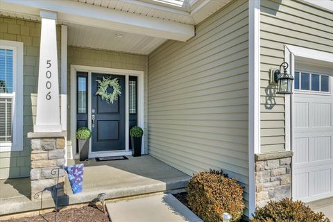 Tiny photo for 5006 Emmas Way, Champaign, IL 61822 (MLS # 12606190)