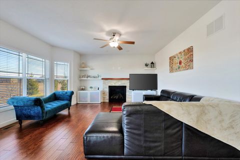 Tiny photo for 5006 Emmas Way, Champaign, IL 61822 (MLS # 12606190)