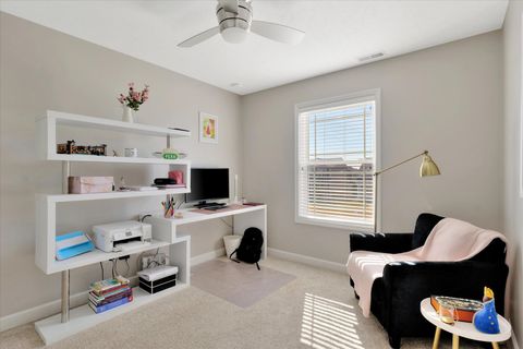 Tiny photo for 5006 Emmas Way, Champaign, IL 61822 (MLS # 12606190)