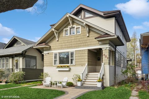 731 Hayes Avenue Oak Park IL 60302