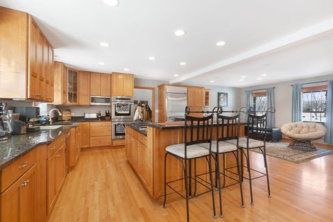 Tiny photo for 7513 Inverway Drive, Lakewood, IL 60014 (MLS # 12546893)