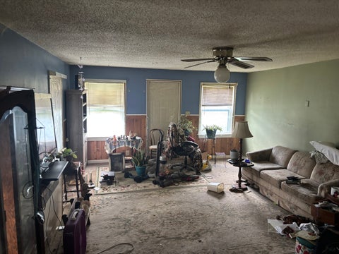 Tiny photo for 3001 Garfield Street, Clinton, IA 52732 (MLS # 12690745)