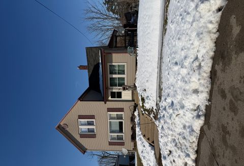 Tiny photo for 934 E Garden Street, Freeport, IL 61032 (MLS # 12594506)