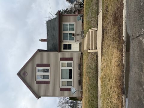 Tiny photo for 934 E Garden Street, Freeport, IL 61032 (MLS # 12594506)