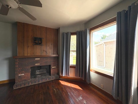 Tiny photo for 1423 Pulaski Street, Peru, IL 61354 (MLS # 12740044)