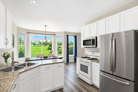 Tiny photo for 1904 Cobblestone Drive, Carpentersville, IL 60110 (MLS # 12680039)