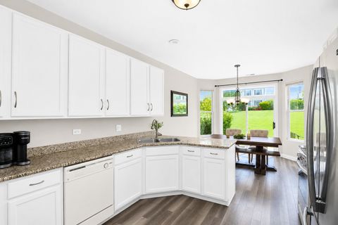 Tiny photo for 1904 Cobblestone Drive, Carpentersville, IL 60110 (MLS # 12680039)