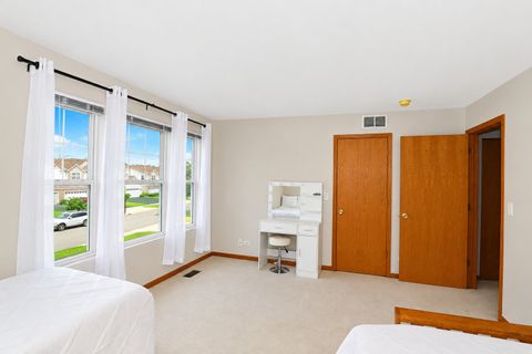 Tiny photo for 1904 Cobblestone Drive, Carpentersville, IL 60110 (MLS # 12680039)