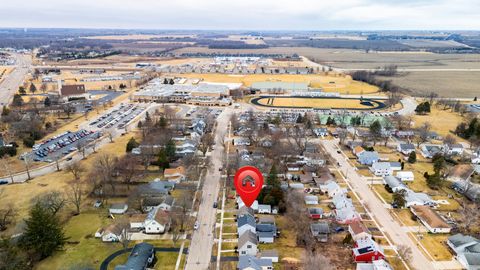 Tiny photo for 835 Albert Avenue, Sycamore, IL 60178 (MLS # 12573632)