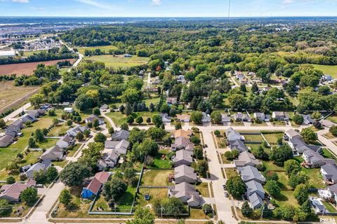 Tiny photo for 5767 EVERGREEN Place, Bettendorf, IA 52722 (MLS # QC4267604)