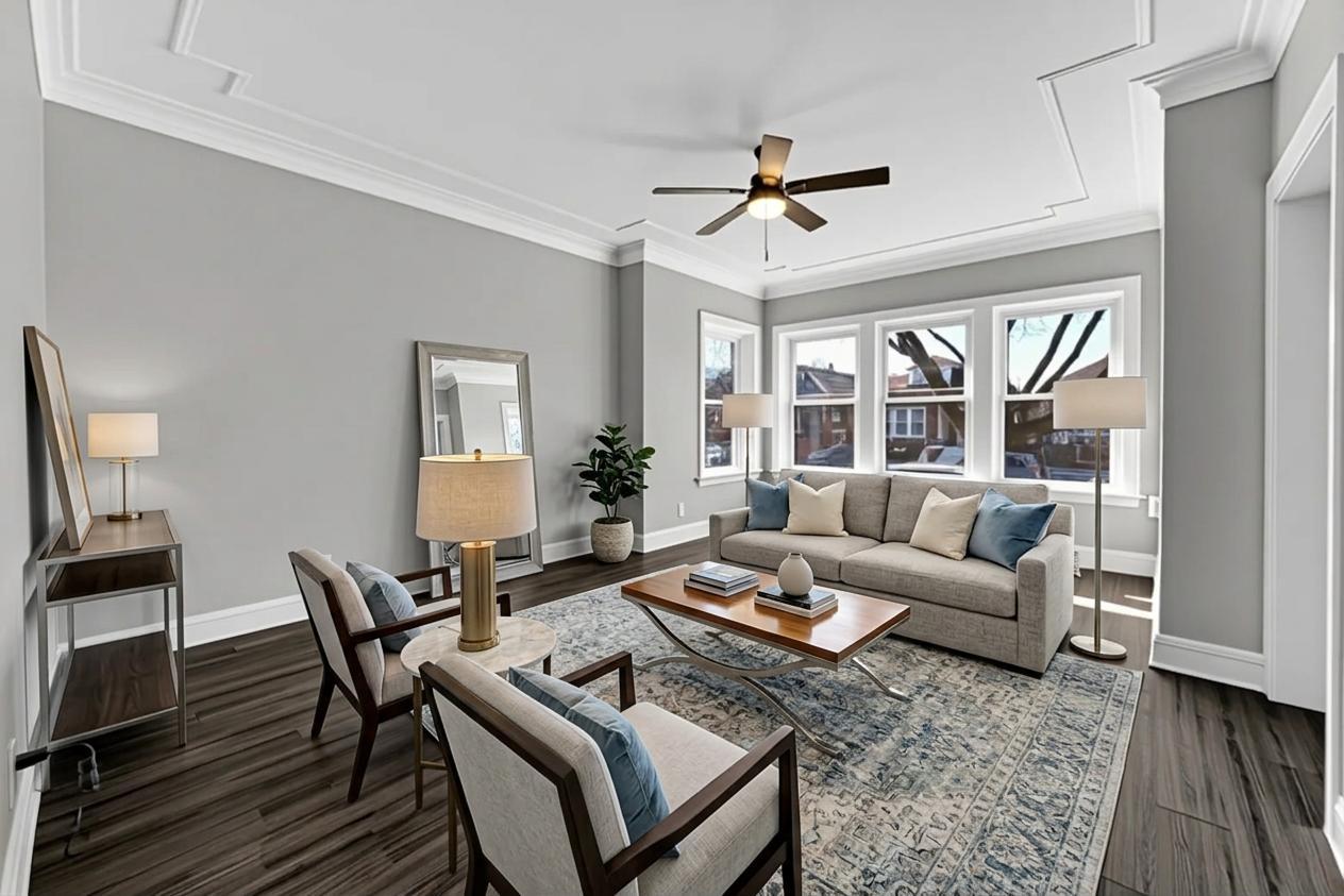 6017 S Washtenaw Avenue