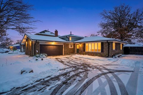 Tiny photo for 8939 Melvina Avenue, Oak Lawn, IL 60453 (MLS # 12528568)