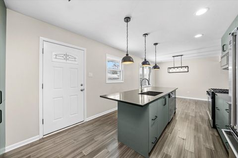 Tiny photo for 8939 Melvina Avenue, Oak Lawn, IL 60453 (MLS # 12528568)