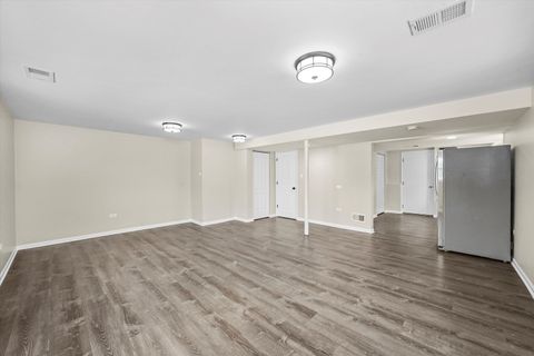 Tiny photo for 8939 Melvina Avenue, Oak Lawn, IL 60453 (MLS # 12528568)