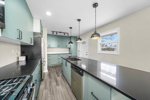 Tiny photo for 8939 Melvina Avenue, Oak Lawn, IL 60453 (MLS # 12528568)