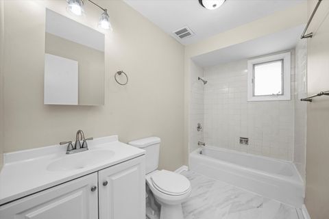 Tiny photo for 8939 Melvina Avenue, Oak Lawn, IL 60453 (MLS # 12528568)