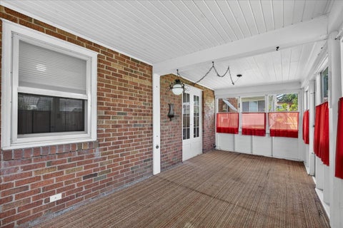 Tiny photo for 911 21st Street, Rockford, IL 61108 (MLS # 12691968)