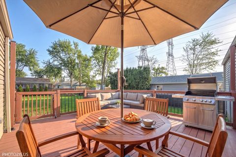 Tiny photo for 152 Pearl Street, Cary, IL 60013 (MLS # 12611726)