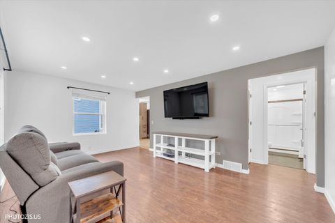 Tiny photo for 152 Pearl Street, Cary, IL 60013 (MLS # 12611726)