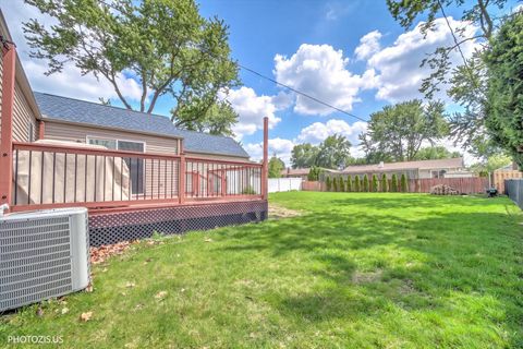 Tiny photo for 152 Pearl Street, Cary, IL 60013 (MLS # 12611726)