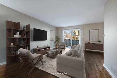 Tiny photo for 709 Lakeside Circle Drive, Wheeling, IL 60090 (MLS # 12572834)