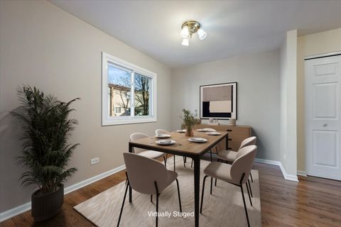 Tiny photo for 709 Lakeside Circle Drive, Wheeling, IL 60090 (MLS # 12572834)