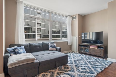Tiny photo for 1400 S Michigan Avenue #502, Chicago, IL 60605 (MLS # 12605093)