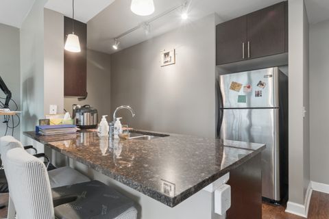 Tiny photo for 1400 S Michigan Avenue #502, Chicago, IL 60605 (MLS # 12605093)