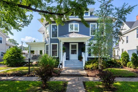 Tiny photo for 511 Kirkwood Boulevard, Davenport, IA 52803 (MLS # 12712004)
