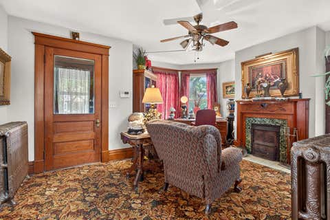Tiny photo for 511 Kirkwood Boulevard, Davenport, IA 52803 (MLS # 12712004)