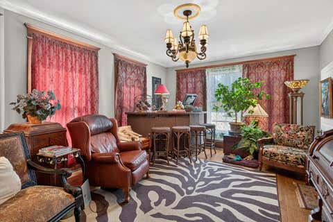 Tiny photo for 511 Kirkwood Boulevard, Davenport, IA 52803 (MLS # 12712004)