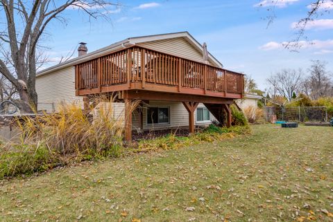 Tiny photo for 565 Emerson Circle, Bolingbrook, IL 60440 (MLS # 12523203)